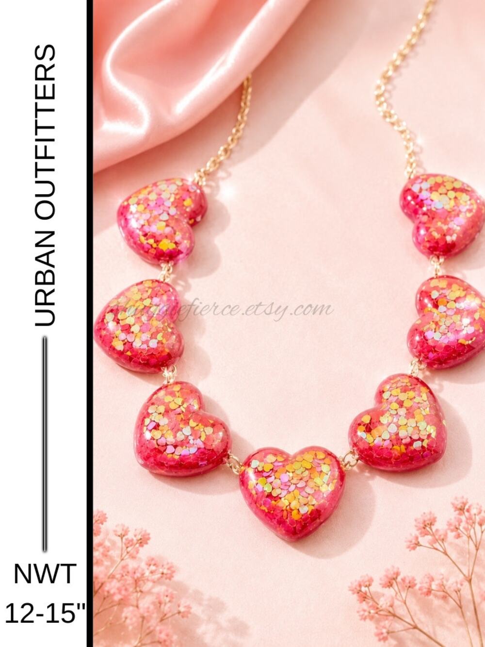 MSRP: $25 | ✨ Urban Outfitters Pink Glitter Heart Statement Necklace NWT ✨